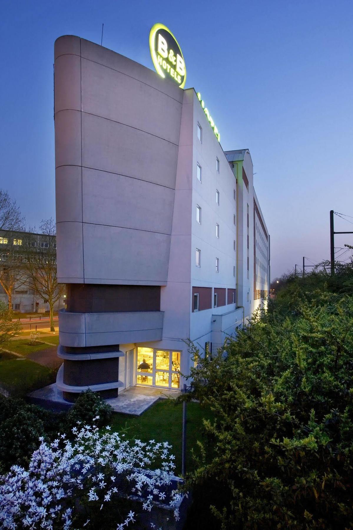 Paris Parc Des Expositions Hotel 3*